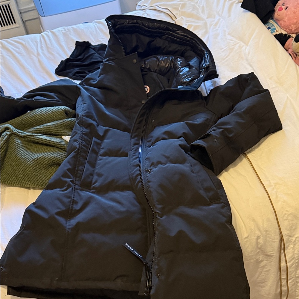 Canada Goose Shelburne Parka Women’s Small Petite SP Black Made in Canada